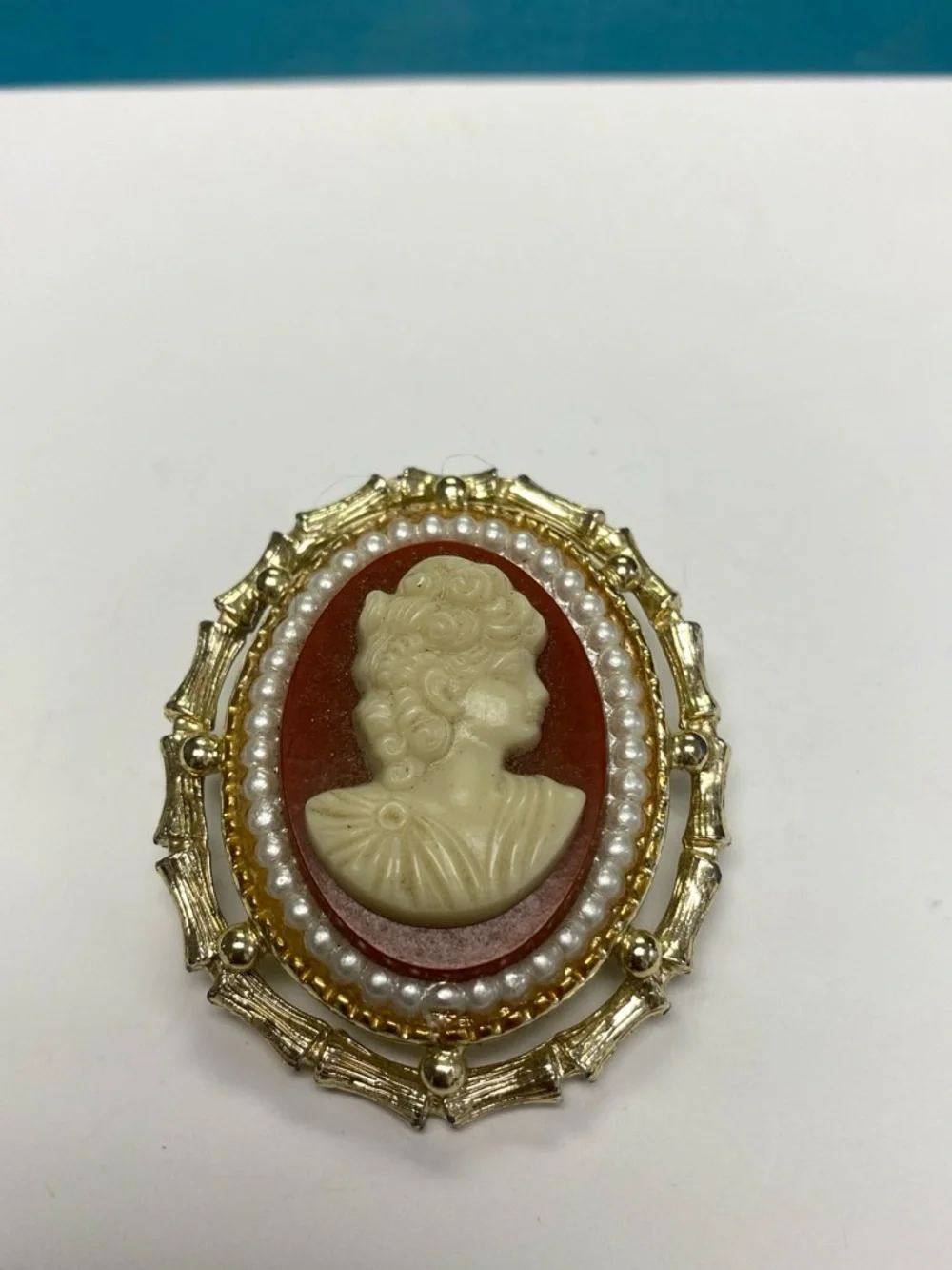 Vintage Style Gold Cameo Brooch with Pearl Accent - Cream and Coral